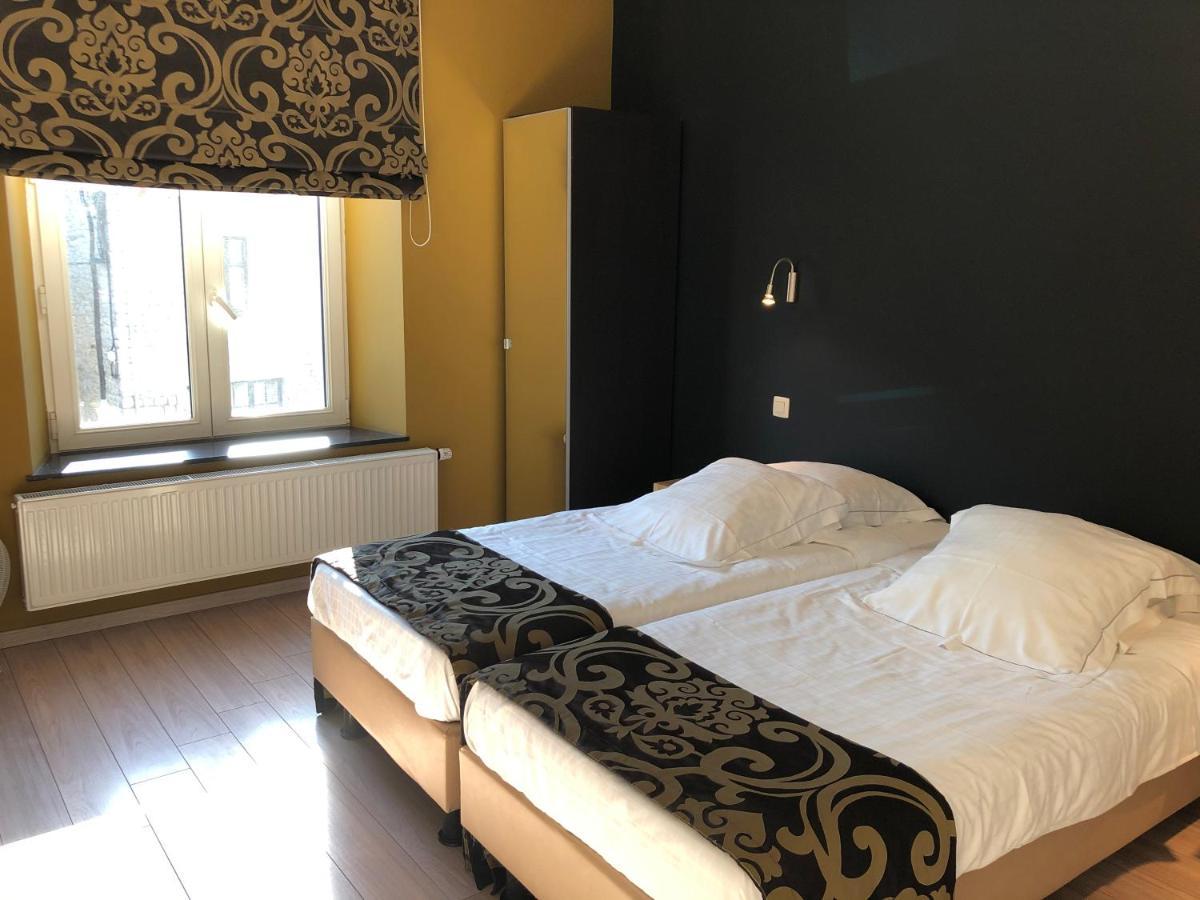 Hotel La Librairie Durbuy Bagian luar foto